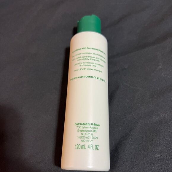 Fever Fermented Black Tea Cleansing Milk New - Picture 9 of 9